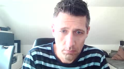 Snapshot of schnuckigeil chatting on 03-03-25, 12:58 Dildomen online show from 03-03-25, 12:58