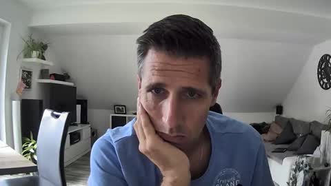 Snapshot of schnuckigeil chatting on 09-16-25, 09:21 Dildomen online show from 09-16-25, 09:21