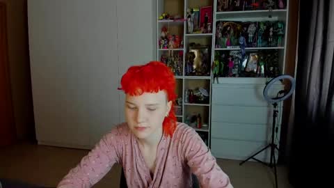 Rina online show from 05-28-26, 07:27