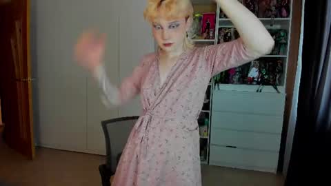 Rina online show from 07-06-26, 08:11