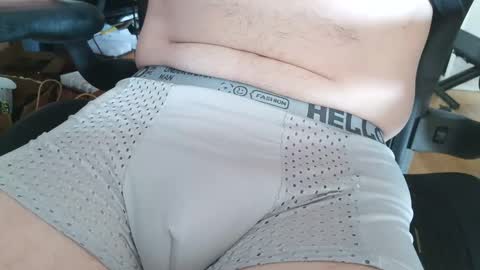 Snapshot of schooldayz chatting on 09-27-25, 08:47 schooldayz online show from 09-27-25, 08:47