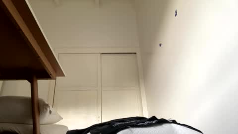 Hans Hammer online show from 10-22-25, 11:37