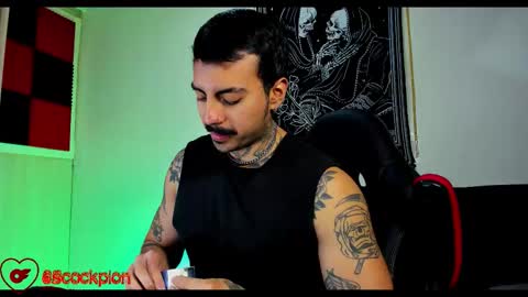 Alejandro help me to reach 200 thumps up online show from 10-05-25, 06:56