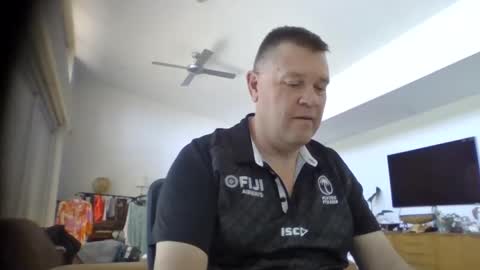 Snapshot of scoobs71 chatting on 12-19-24, 07:18 Scoobs online show from 12-19-24, 07:18