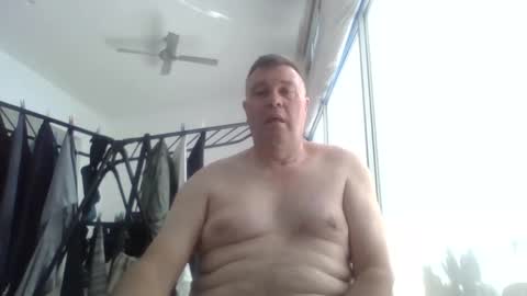 Snapshot of scoobs71 chatting on 09-17-25, 05:31 Scoobs online show from 09-17-25, 05:31