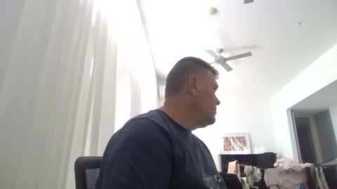 Scoobs online show from 04-18-26, 06:28