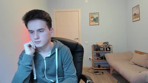 Thomas brunette and Alex blond online show from 02-03-25, 03:27