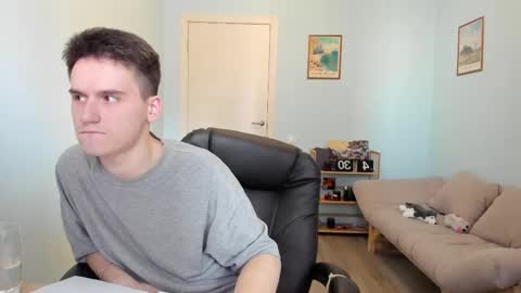 Thomas brunette and Alex blond online show from 02-23-25, 12:48