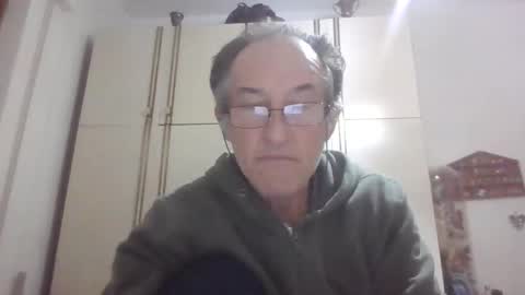 scotchwhieskie online show from 10-15-25, 06:30