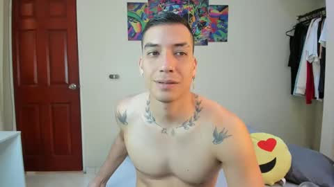 Snapshot of scotrisse chatting on 02-12-25, 06:51 Daniel martinez - Independent model online show from 02-12-25, 06:51
