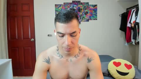 Snapshot of scotrisse chatting on 12-01-25, 06:13 Daniel martinez - Independent model online show from 12-01-25, 06:13