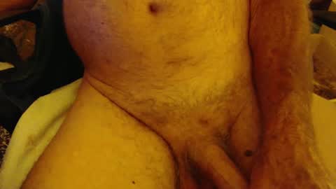 Snapshot of scott1usa chatting on 09-19-25, 07:32 scott1usa online show from 09-19-25, 07:32