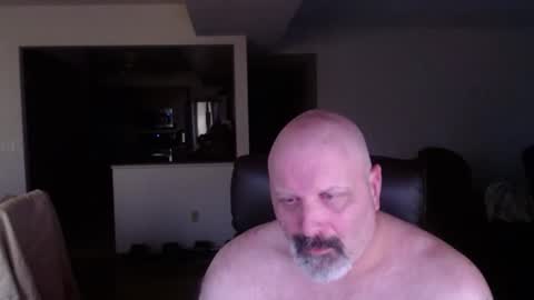 Snapshot of scott35inmentor chatting on 12-20-25, 09:00 scott35inmentor online show from 12-20-25, 09:00