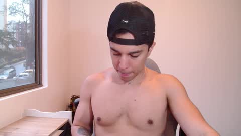 Twitter Scott brasher1 Instagram Camiloestuardo2 online show from 02-24-25, 10:25