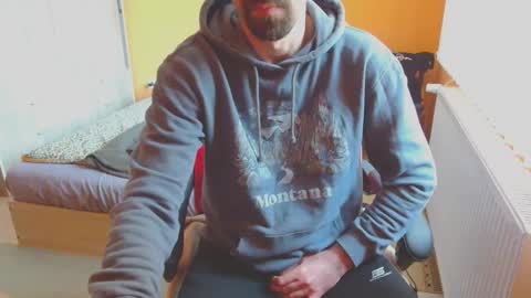 Snapshot of scotty_98 chatting on 12-31-24, 12:46 scotty_98 online show from 12-31-24, 12:46