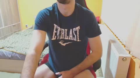 Snapshot of scotty_98 chatting on 01-17-25, 10:34 scotty_98 online show from 01-17-25, 10:34