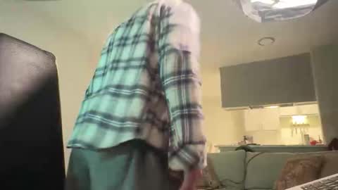 Snapshot of scottybeam chatting on 02-25-26, 07:29 Scotty online show from 02-25-26, 07:29