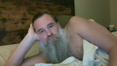Snapshot of scottybobbit chatting on 06-22-26, 03:36 Scott online show from 06-22-26, 03:36