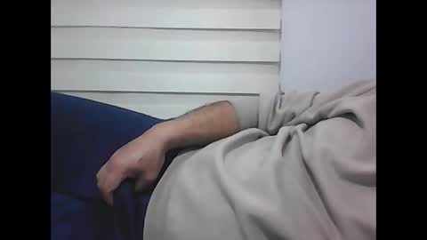 Snapshot of screw2 chatting on 02-19-25, 07:27 Evren online show from 02-19-25, 07:27