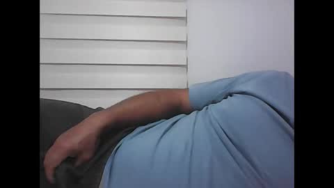 Snapshot of screw2 chatting on 09-21-25, 09:05 Evren online show from 09-21-25, 09:05