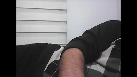 Snapshot of screw2 chatting on 01-07-26, 07:38 Evren online show from 01-07-26, 07:38