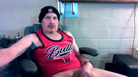 Snapshot of sdh69 chatting on 02-01-26, 04:27 eating pussy sucking dick online show from 02-01-26, 04:27