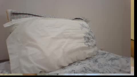 se319747 online show from 11-19-25, 07:58