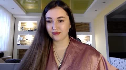 Elizabeth  online show from 01-13-25, 10:25