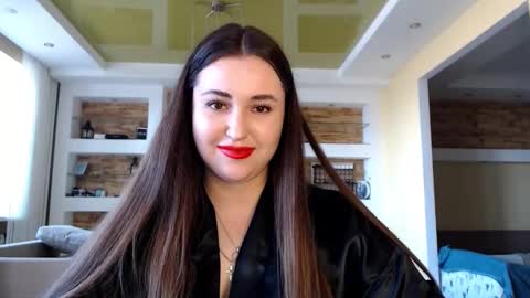 Elizabeth  online show from 03-07-25, 12:12