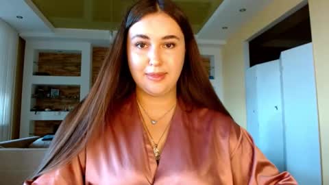 Elizabeth  online show from 10-30-25, 11:44