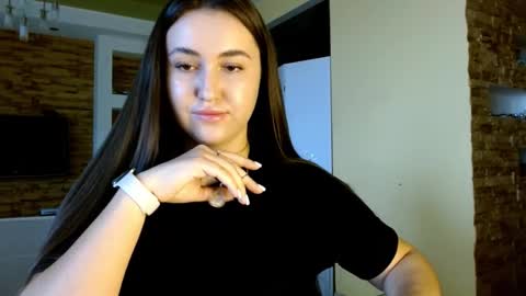 Elizabeth  online show from 03-18-26, 09:34