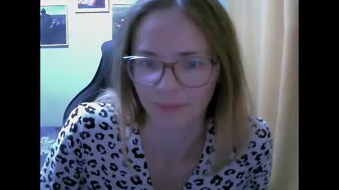 SEA Dream online show from 10-03-25, 04:20