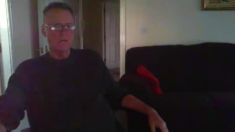 Snapshot of seakrait chatting on 12-25-24, 03:28 seakrait online show from 12-25-24, 03:28