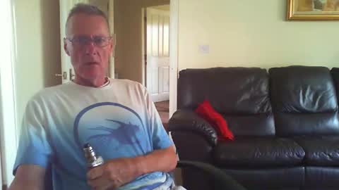 Snapshot of seakrait chatting on 11-04-25, 12:04 seakrait online show from 11-04-25, 12:04