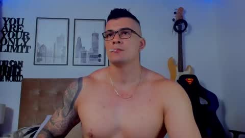 Sean Carrera online show from 11-04-25, 01:16