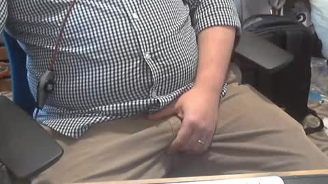 Snapshot of seathrough chatting on 01-13-26, 02:55 Falco J online show from 01-13-26, 02:55