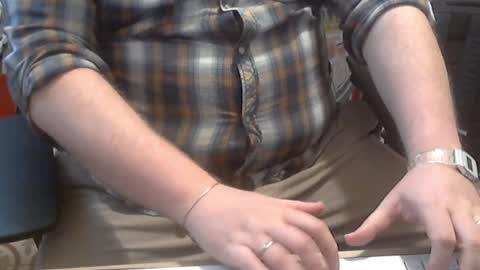 Snapshot of seathrough chatting on 03-06-26, 05:09 Falco J online show from 03-06-26, 05:09