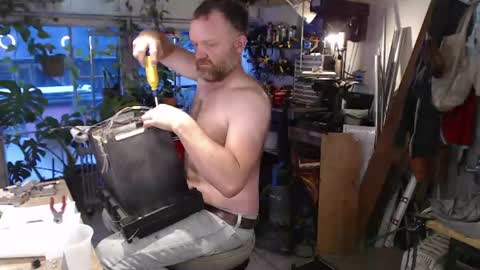 Snapshot of seattlemanwhore chatting on 07-14-26, 02:01 Seattlemanwhore online show from 07-14-26, 02:01