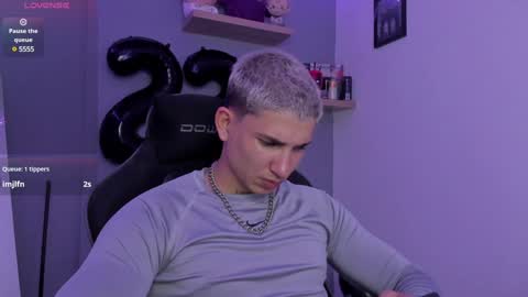 Sebastin online show from 12-26-24, 10:52