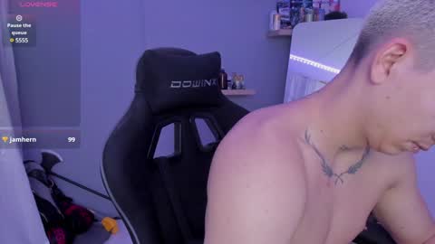 Sebastin online show from 01-31-25, 03:00