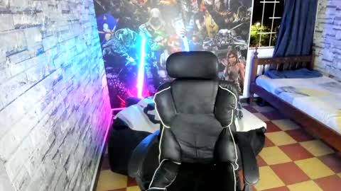 Snapshot of sebas_jusa chatting on 05-12-26, 01:14 sebas jusa online show from 05-12-26, 01:14