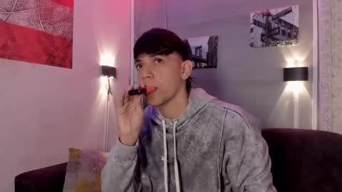 Snapshot of sebas_pretty7 chatting on 03-19-26, 12:20 sebas_pretty7 online show from 03-19-26, 12:20