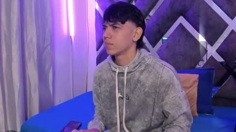Snapshot of sebas_pretty7 chatting on 03-21-26, 12:21 sebas_pretty7 online show from 03-21-26, 12:21