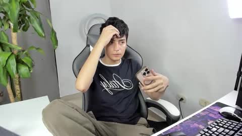 sebastian online show from 03-11-26, 04:35