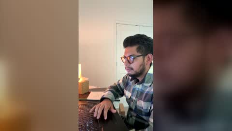 sebasbilbao7 online show from 03-27-26, 02:17