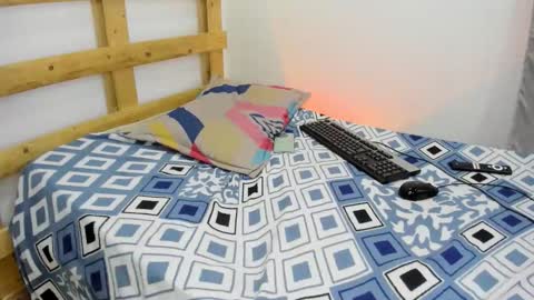 sebastian 0422 online show from 12-05-25, 03:48