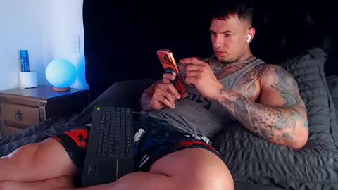 Sebastian online show from 04-18-26, 07:07