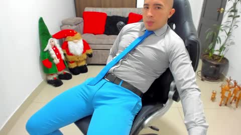 Snapshot of sebastian_oconnor77 chatting on 01-02-25, 03:51 juan sebastian online show from 01-02-25, 03:51