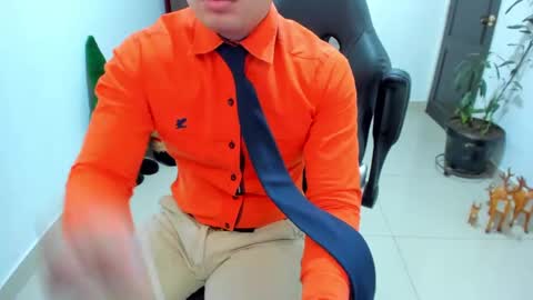 Snapshot of sebastian_oconnor77 chatting on 01-09-25, 04:28 juan sebastian online show from 01-09-25, 04:28