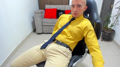 Snapshot of sebastian_oconnor77 chatting on 01-29-25, 06:18 juan sebastian online show from 01-29-25, 06:18